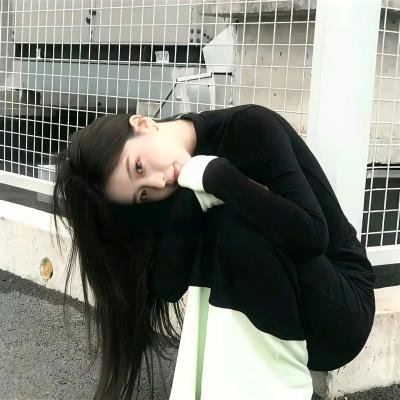 梅艳芳菲